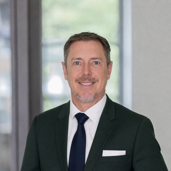 Roman Becker, Immobilienmakler für Köln-Urbach