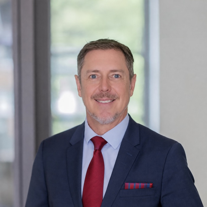 Roman Becker, Immobilienmakler für Köln-Neustadt-Süd