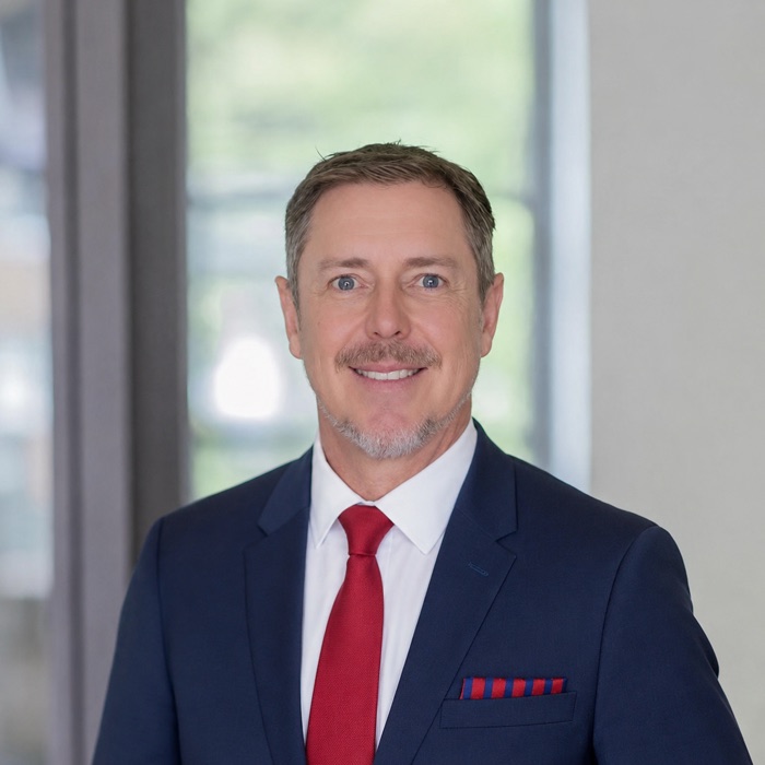 Roman Becker, Immobilienmakler für Brühl